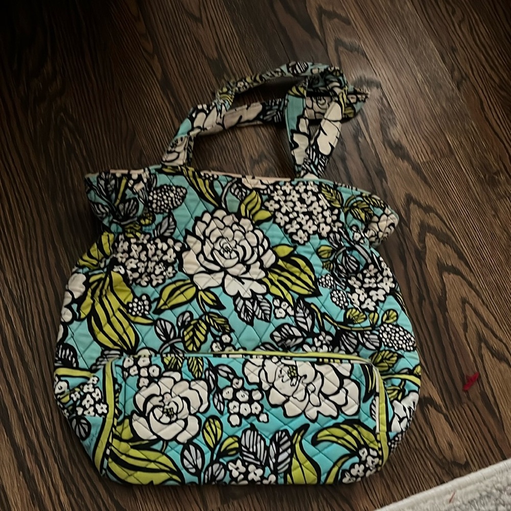 Vera Bradley floral tote